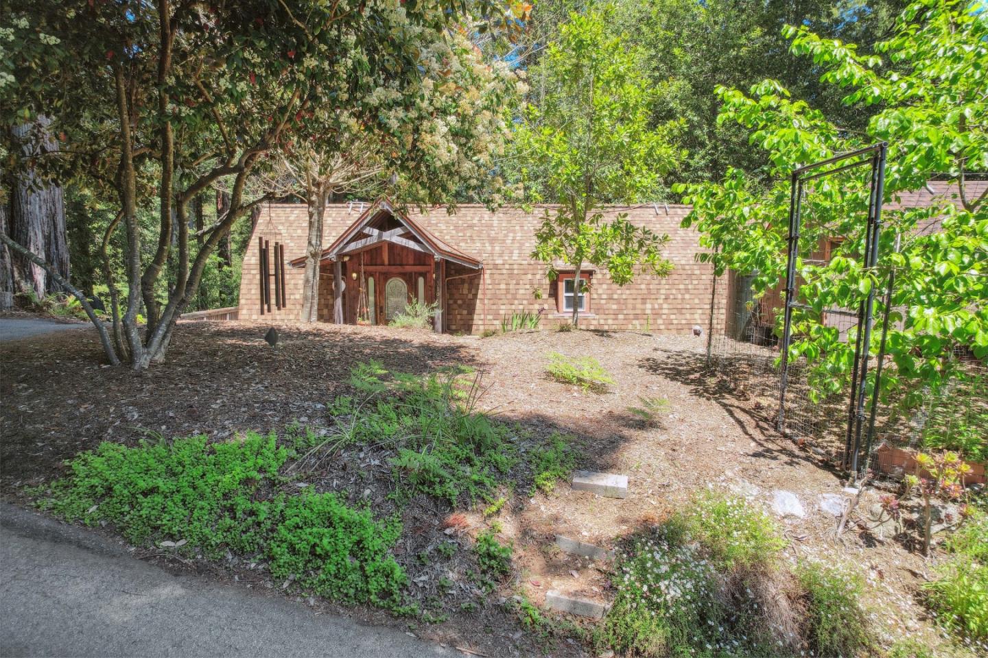 Detail Gallery Image 38 of 52 For 310 Sunny Patch Ln, Ben Lomond,  CA 95005 - 1 Beds | 1 Baths