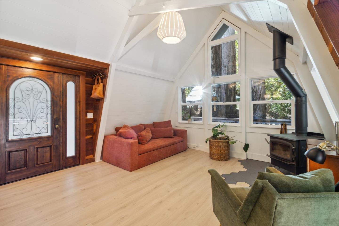 Detail Gallery Image 4 of 52 For 310 Sunny Patch Ln, Ben Lomond,  CA 95005 - 1 Beds | 1 Baths