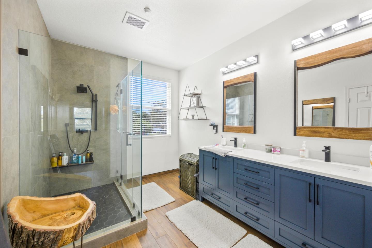 Detail Gallery Image 10 of 18 For 311 Bautista Pl, San Jose,  CA 95126 - 2 Beds | 2/1 Baths