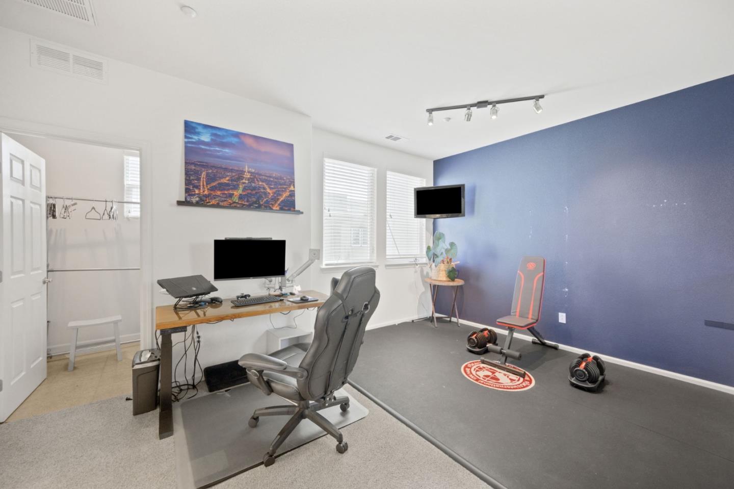 Detail Gallery Image 11 of 18 For 311 Bautista Pl, San Jose,  CA 95126 - 2 Beds | 2/1 Baths