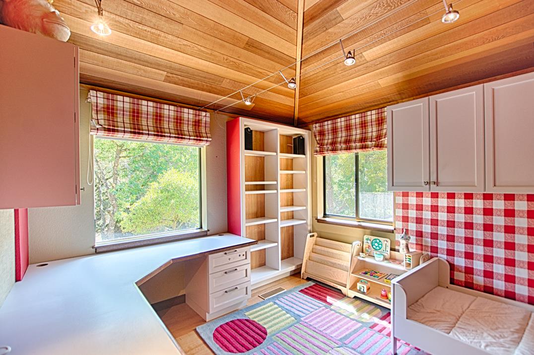 Detail Gallery Image 26 of 53 For 18467 Las Cumbres Rd, Los Gatos,  CA 95033 - 3 Beds | 2/1 Baths