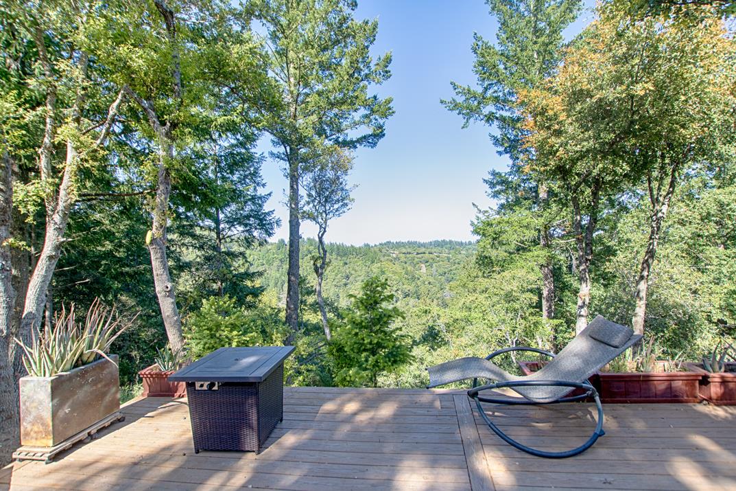Detail Gallery Image 6 of 53 For 18467 Las Cumbres Rd, Los Gatos,  CA 95033 - 3 Beds | 2/1 Baths