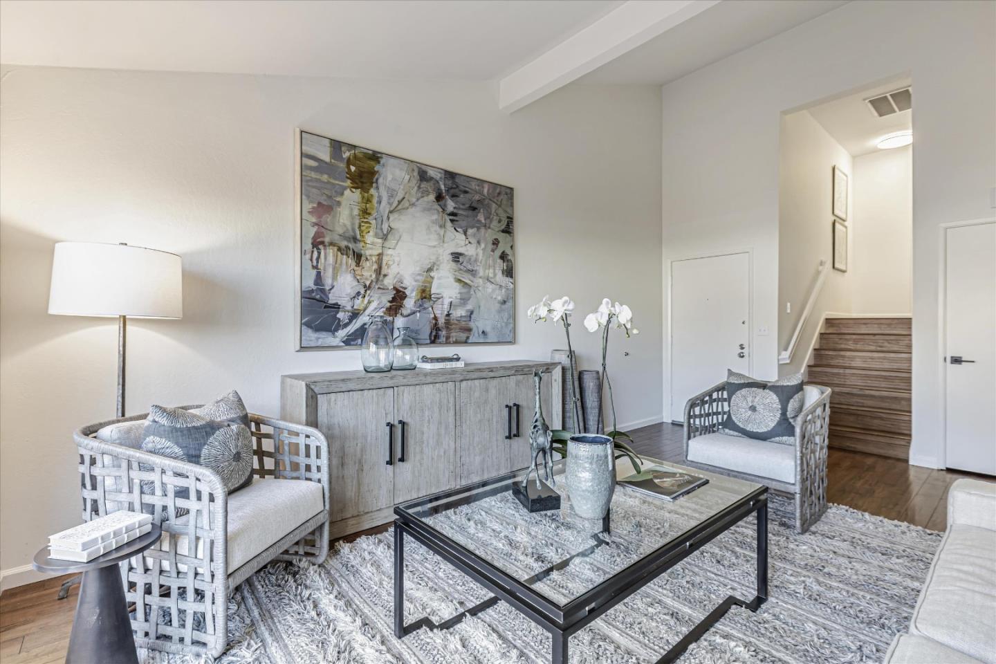 Detail Gallery Image 3 of 31 For 10995 Northseal Sq, Cupertino,  CA 95014 - 2 Beds | 2 Baths