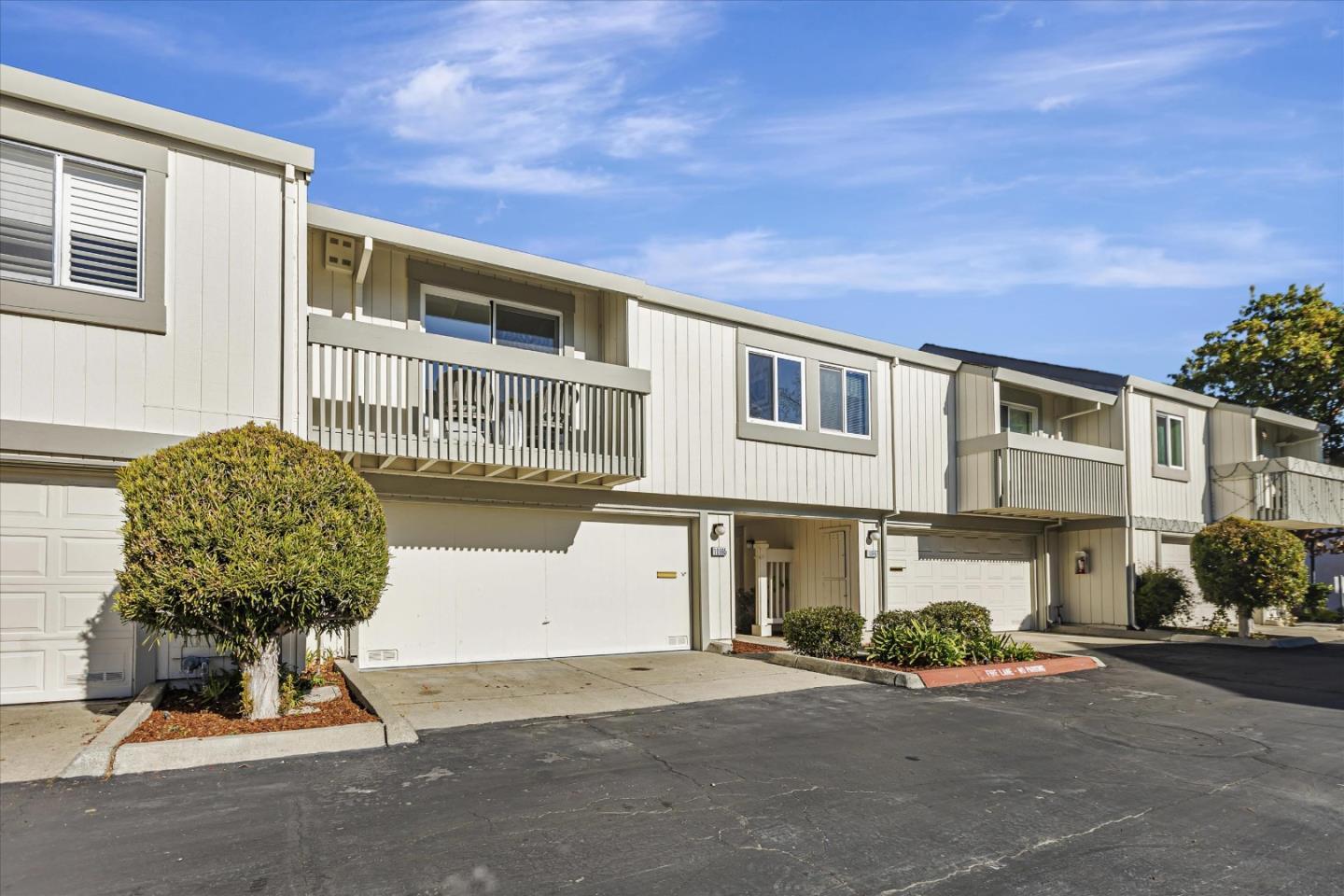 Detail Gallery Image 30 of 31 For 10995 Northseal Sq, Cupertino,  CA 95014 - 2 Beds | 2 Baths