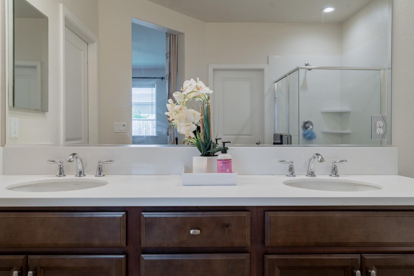 Detail Gallery Image 30 of 37 For 525 Alicante Dr, Hollister,  CA 95023 - 3 Beds | 2 Baths