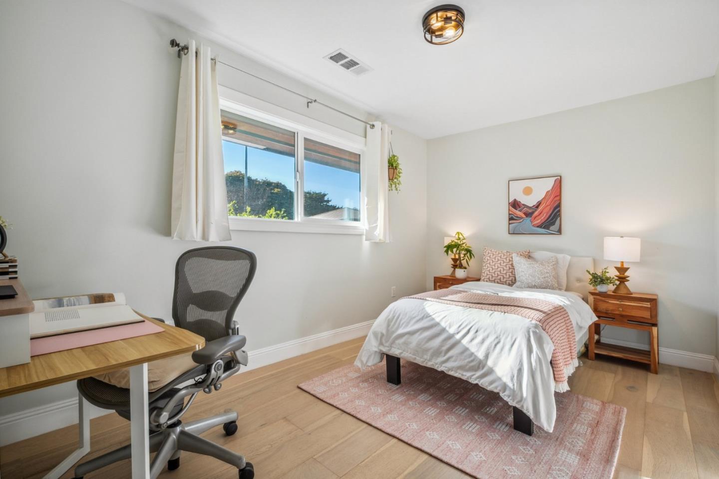 Detail Gallery Image 11 of 36 For 847 San Luppe Dr, Mountain View,  CA 94043 - 3 Beds | 2 Baths