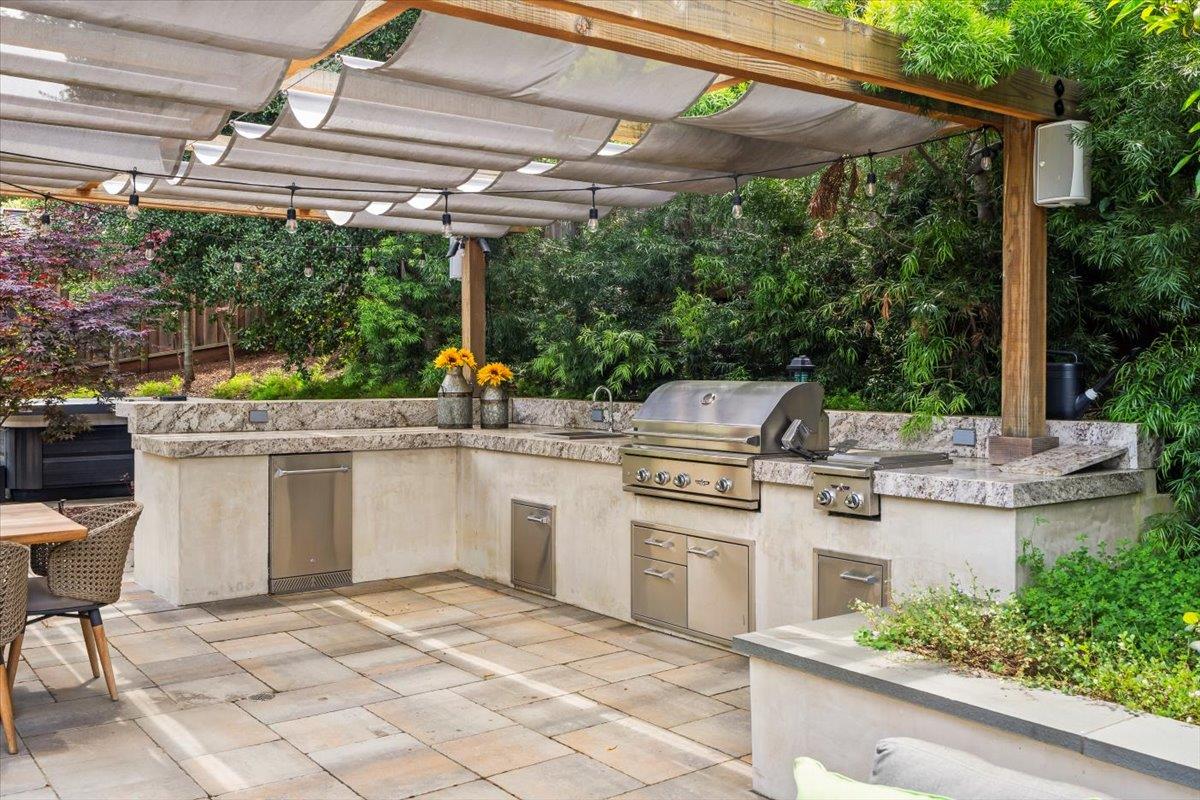 Detail Gallery Image 16 of 45 For 104 Pinta Ct, Los Gatos,  CA 95030 - 4 Beds | 3/1 Baths