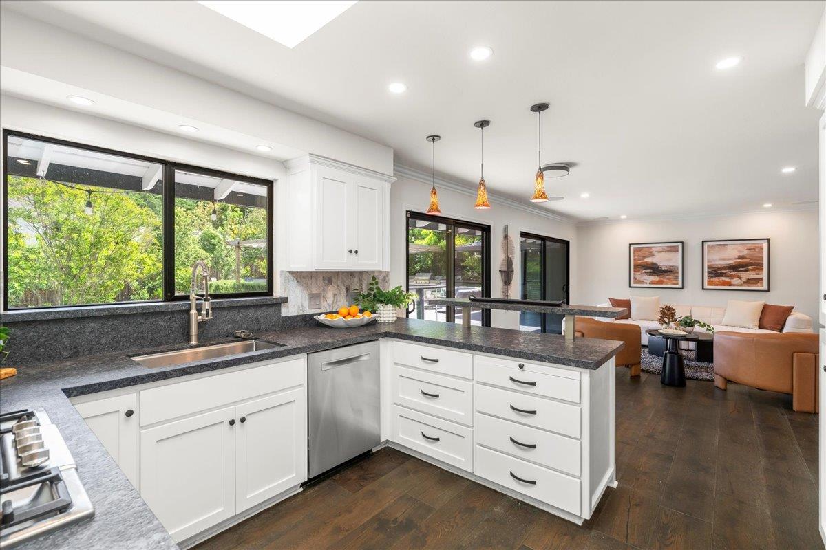Detail Gallery Image 27 of 45 For 104 Pinta Ct, Los Gatos,  CA 95030 - 4 Beds | 3/1 Baths