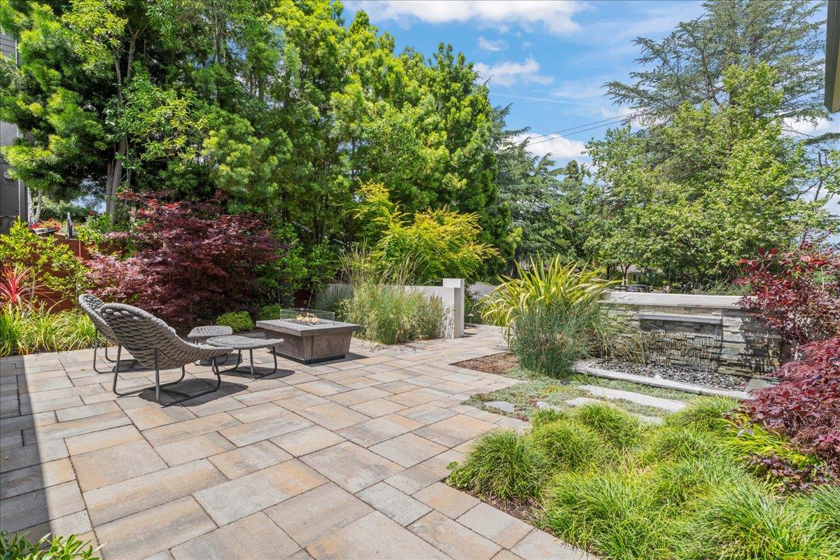 Detail Gallery Image 4 of 45 For 104 Pinta Ct, Los Gatos,  CA 95030 - 4 Beds | 3/1 Baths