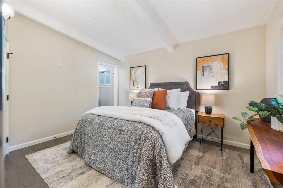 Detail Gallery Image 15 of 37 For 907 Christopher Way, Menlo Park,  CA 94025 - 3 Beds | 2 Baths
