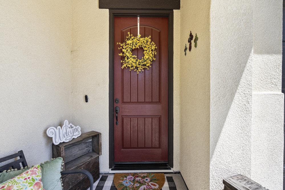 Detail Gallery Image 3 of 37 For 471 Segovia Dr, Hollister,  CA 95023 - 3 Beds | 2/1 Baths