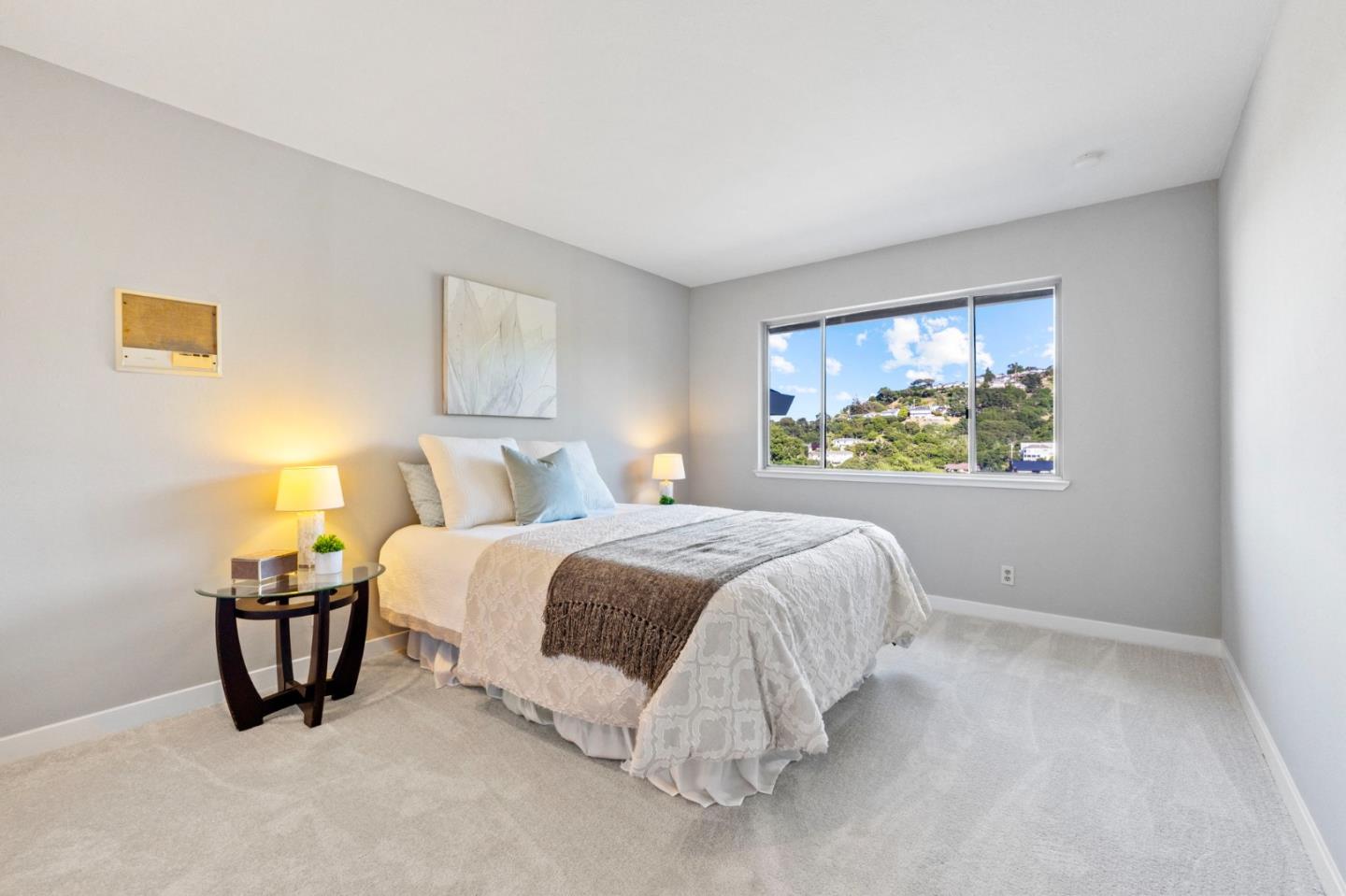 Detail Gallery Image 36 of 51 For 942 Viewridge Dr, San Mateo,  CA 94403 - 4 Beds | 2/1 Baths