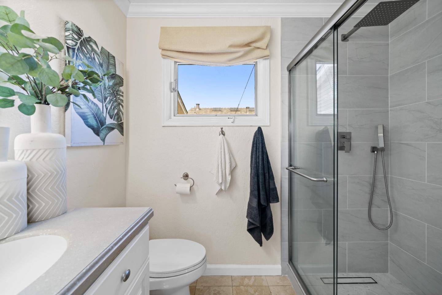 Detail Gallery Image 14 of 22 For 1738 Del Paso Ave, San Jose,  CA 95124 - 4 Beds | 2 Baths
