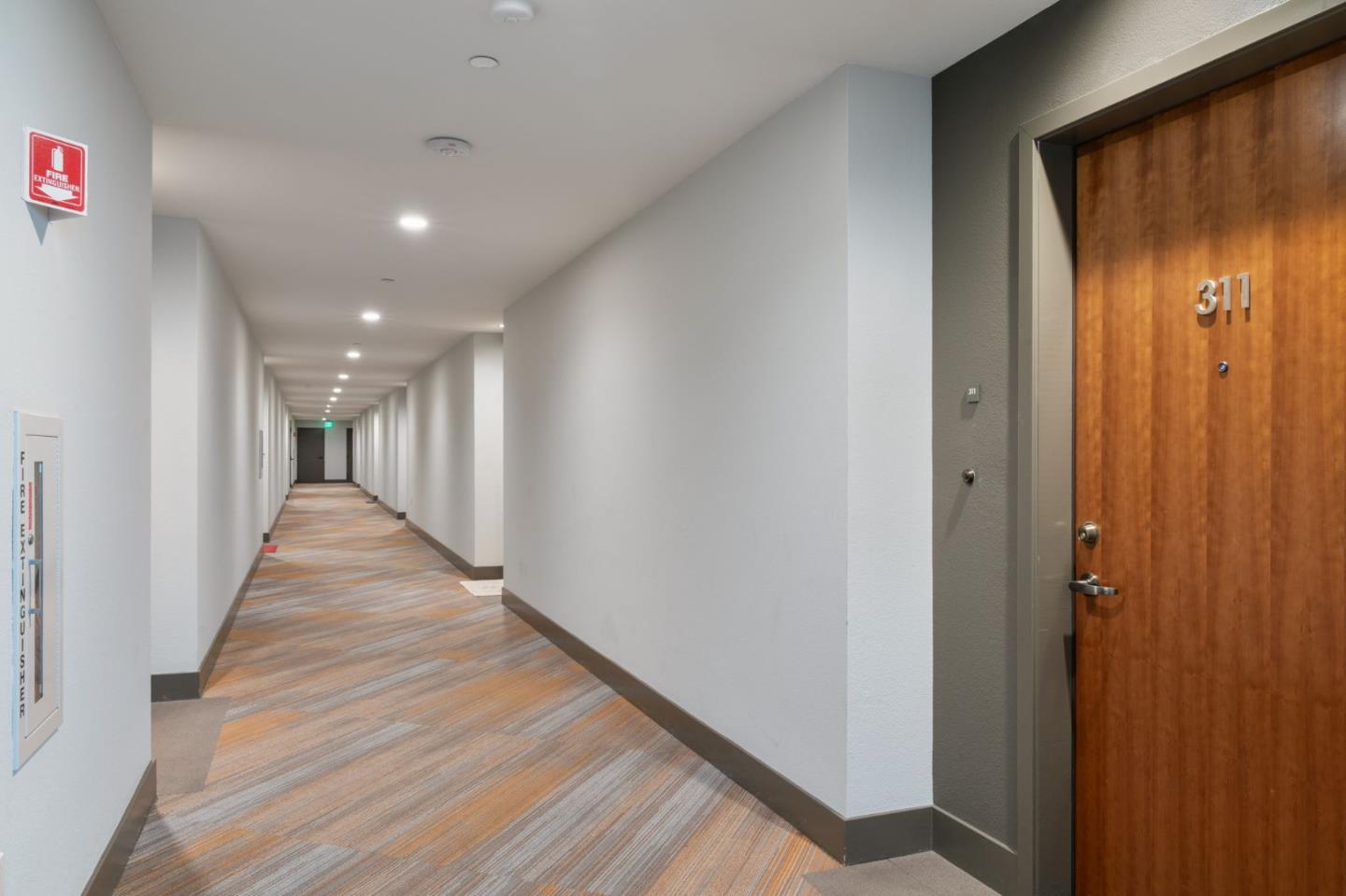 Detail Gallery Image 23 of 24 For 400 El Camino Real #311,  Belmont,  CA 94002 - 1 Beds | 1 Baths