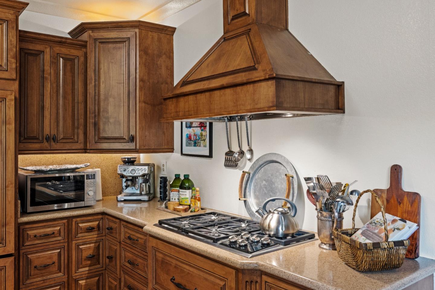 Detail Gallery Image 19 of 62 For 2 Mesa Del Sol, Salinas,  CA 93908 - 3 Beds | 3 Baths