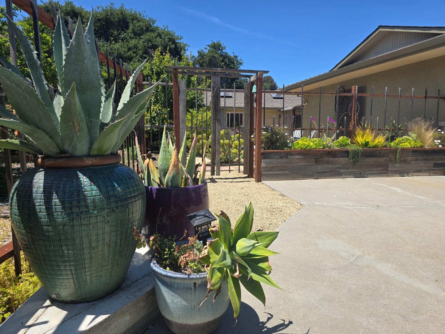 Detail Gallery Image 45 of 62 For 2 Mesa Del Sol, Salinas,  CA 93908 - 3 Beds | 3 Baths