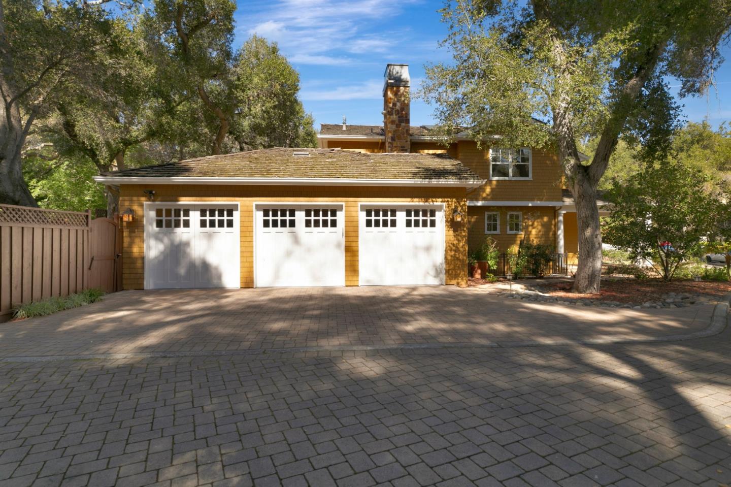 Detail Gallery Image 12 of 13 For 13998 Alta Vista, Saratoga,  CA 95070 - 6 Beds | 5/1 Baths