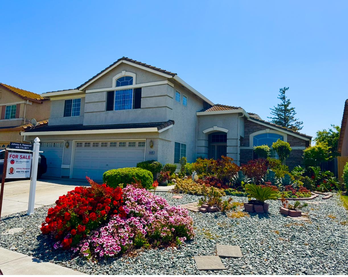 Detail Gallery Image 2 of 9 For 1608 Henry Long Blvd, Stockton,  CA 95206 - 4 Beds | 3 Baths