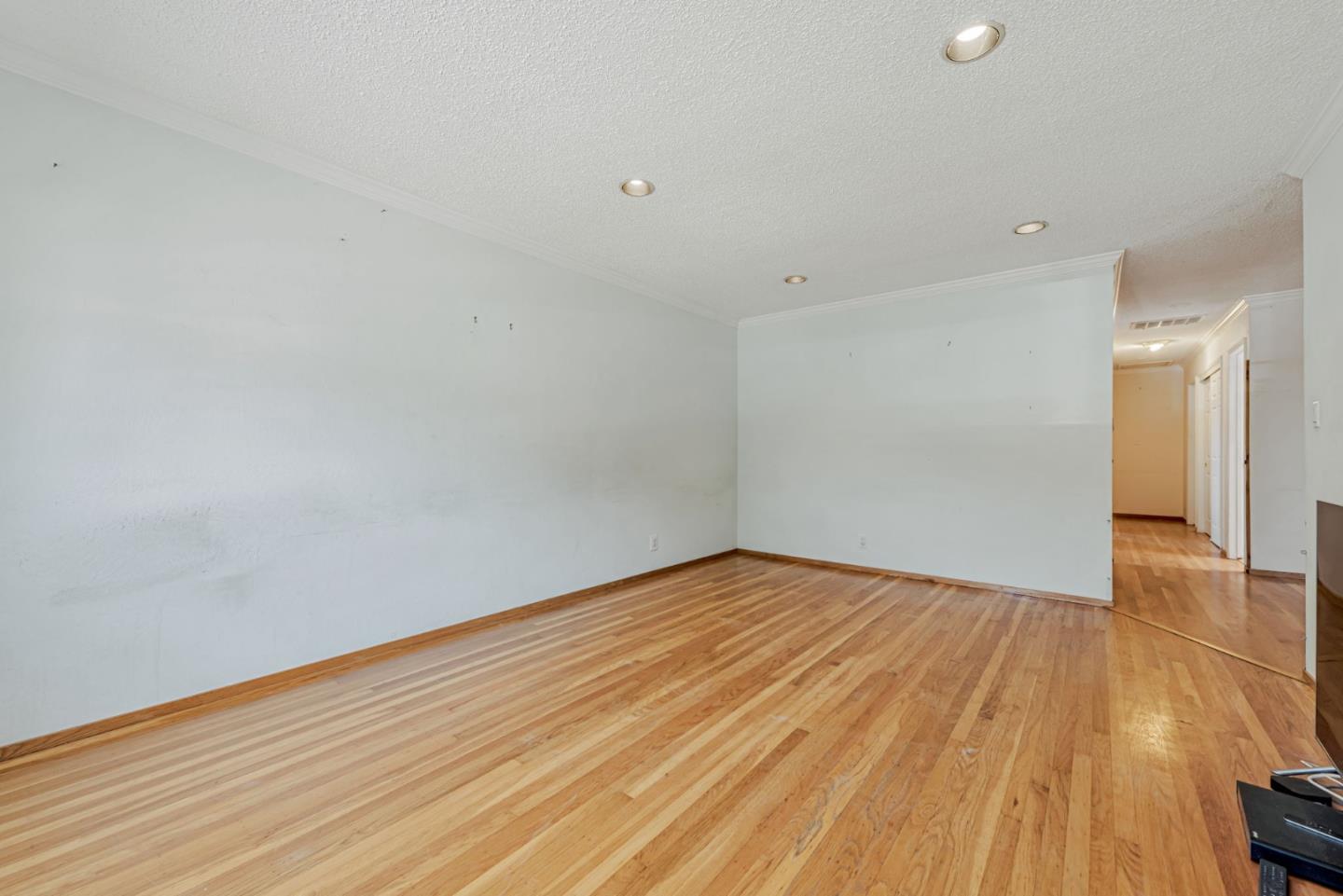 Detail Gallery Image 20 of 22 For 1160 Paula Dr, Campbell,  CA 95008 - 4 Beds | 2 Baths