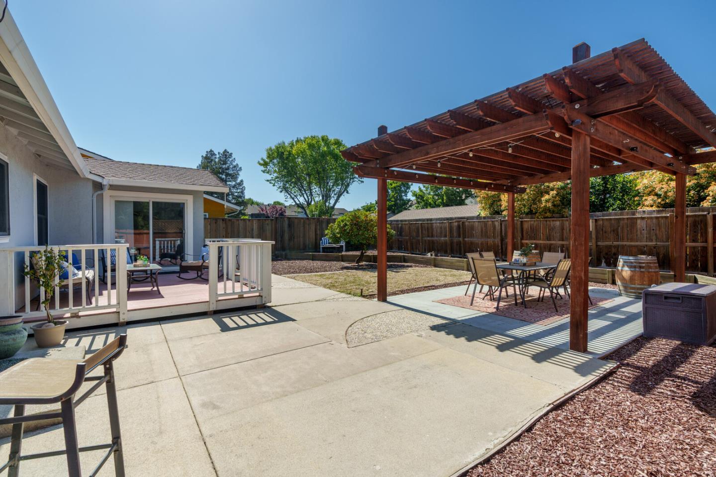 Detail Gallery Image 13 of 16 For 339 Viewpark Cir, San Jose,  CA 95136 - 4 Beds | 2 Baths