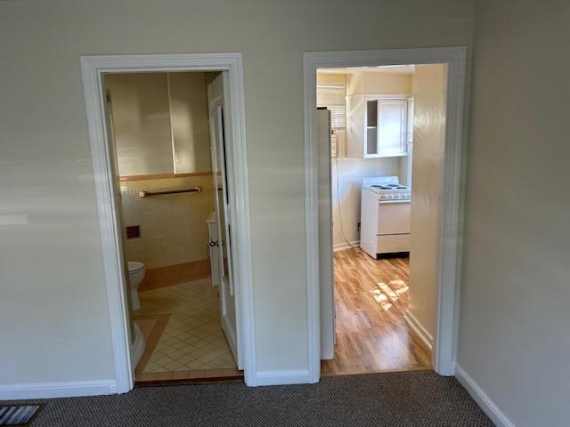 Detail Gallery Image 4 of 7 For 405 California Dr, Burlingame,  CA 94010 - 1 Beds | 1/1 Baths