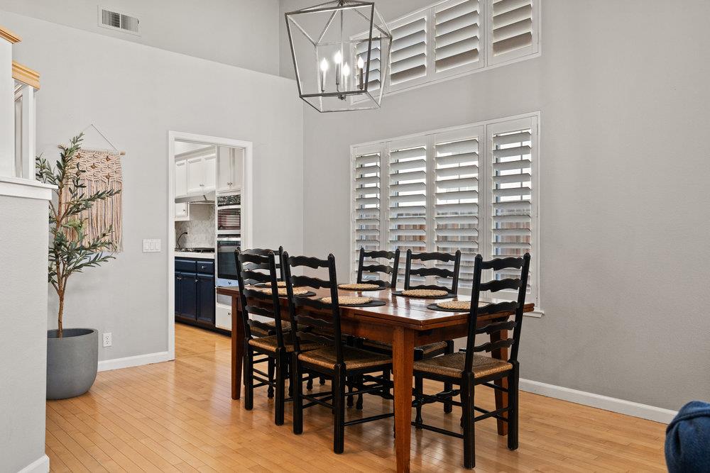 Detail Gallery Image 12 of 55 For 7290 Downs Dr, San Jose,  CA 95139 - 4 Beds | 3 Baths