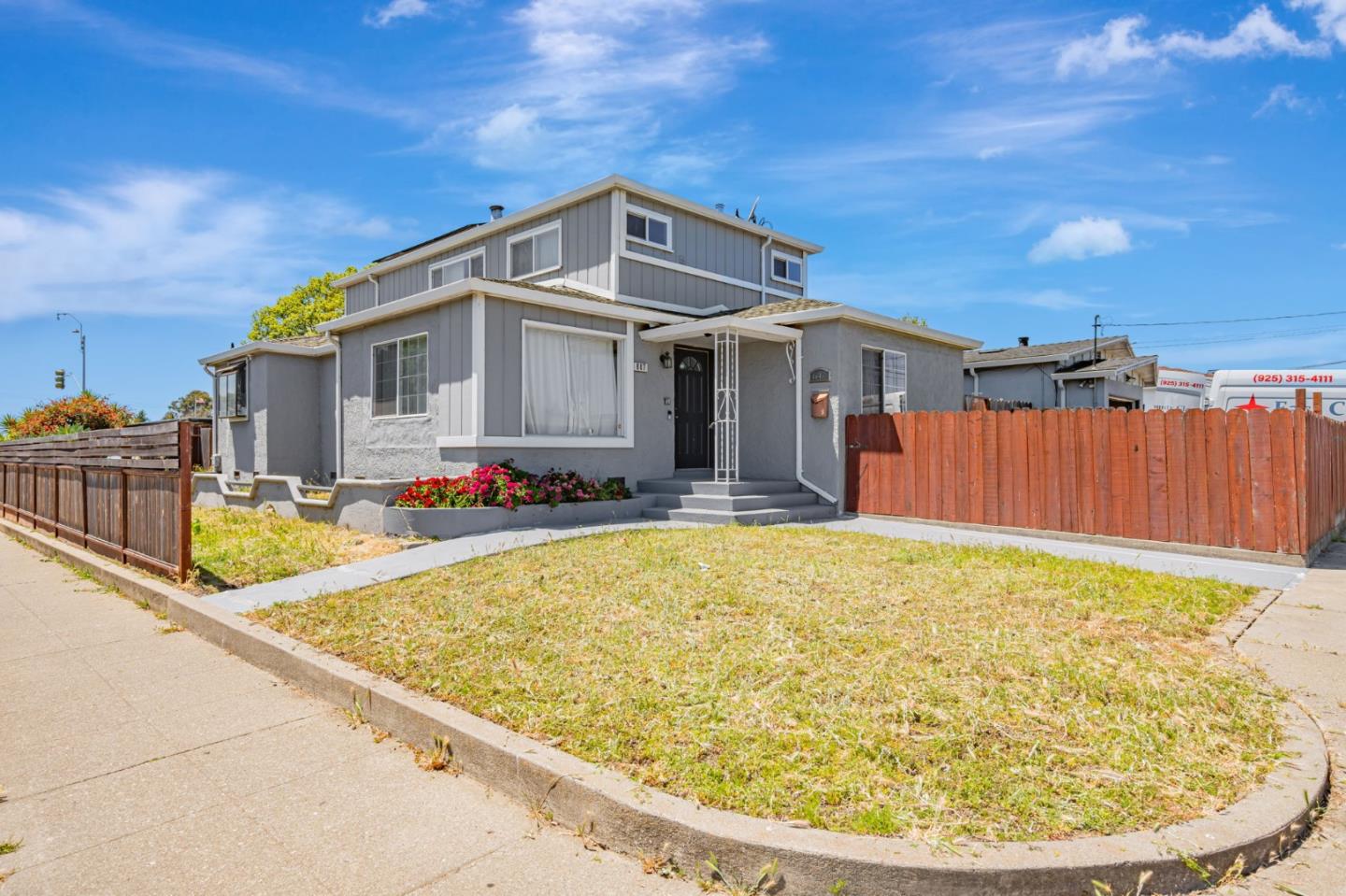 Detail Gallery Image 1 of 51 For 647 Stege Ave, Richmond,  CA 94804 - 4 Beds | 2 Baths