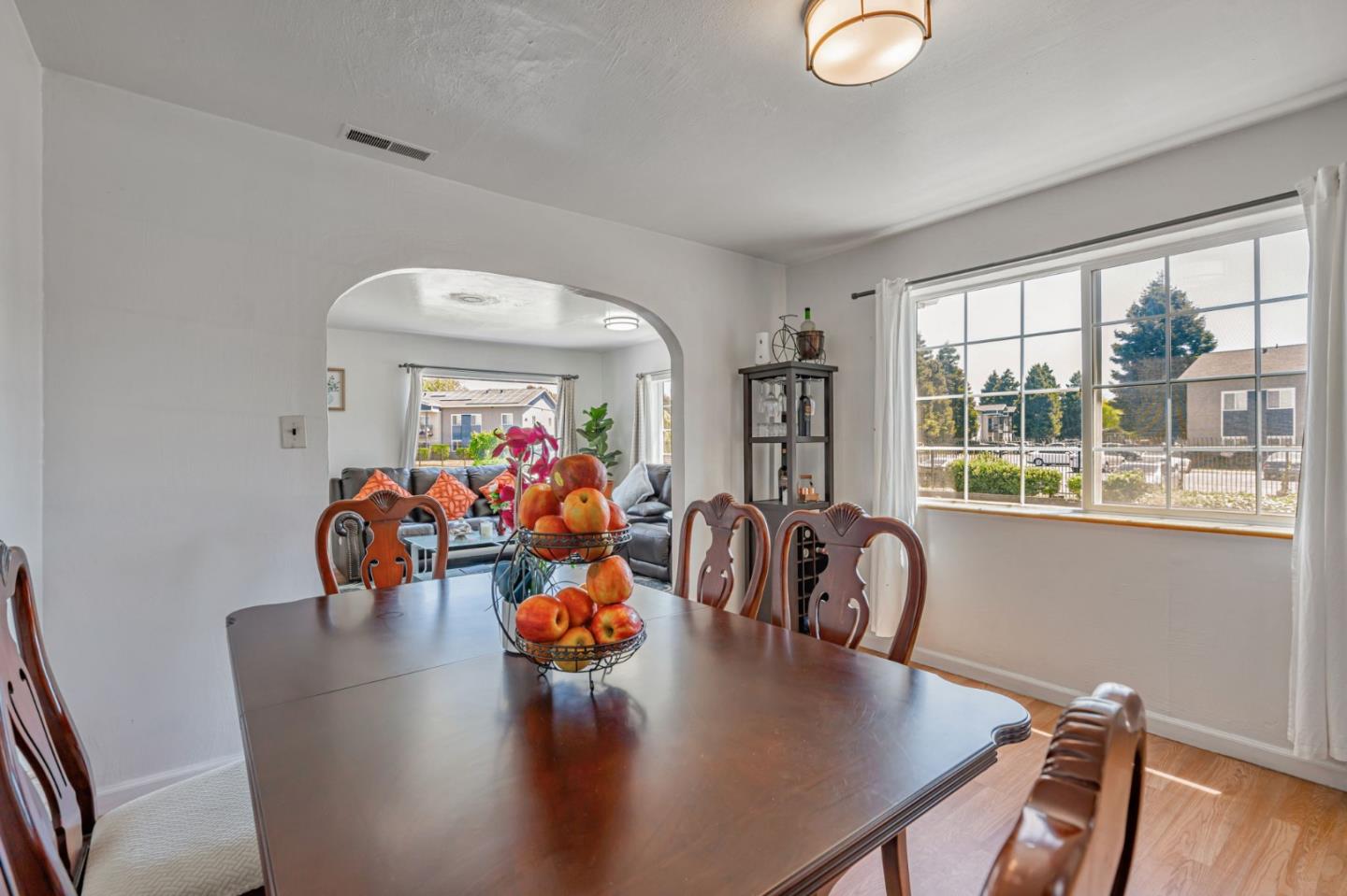 Detail Gallery Image 13 of 51 For 647 Stege Ave, Richmond,  CA 94804 - 4 Beds | 2 Baths