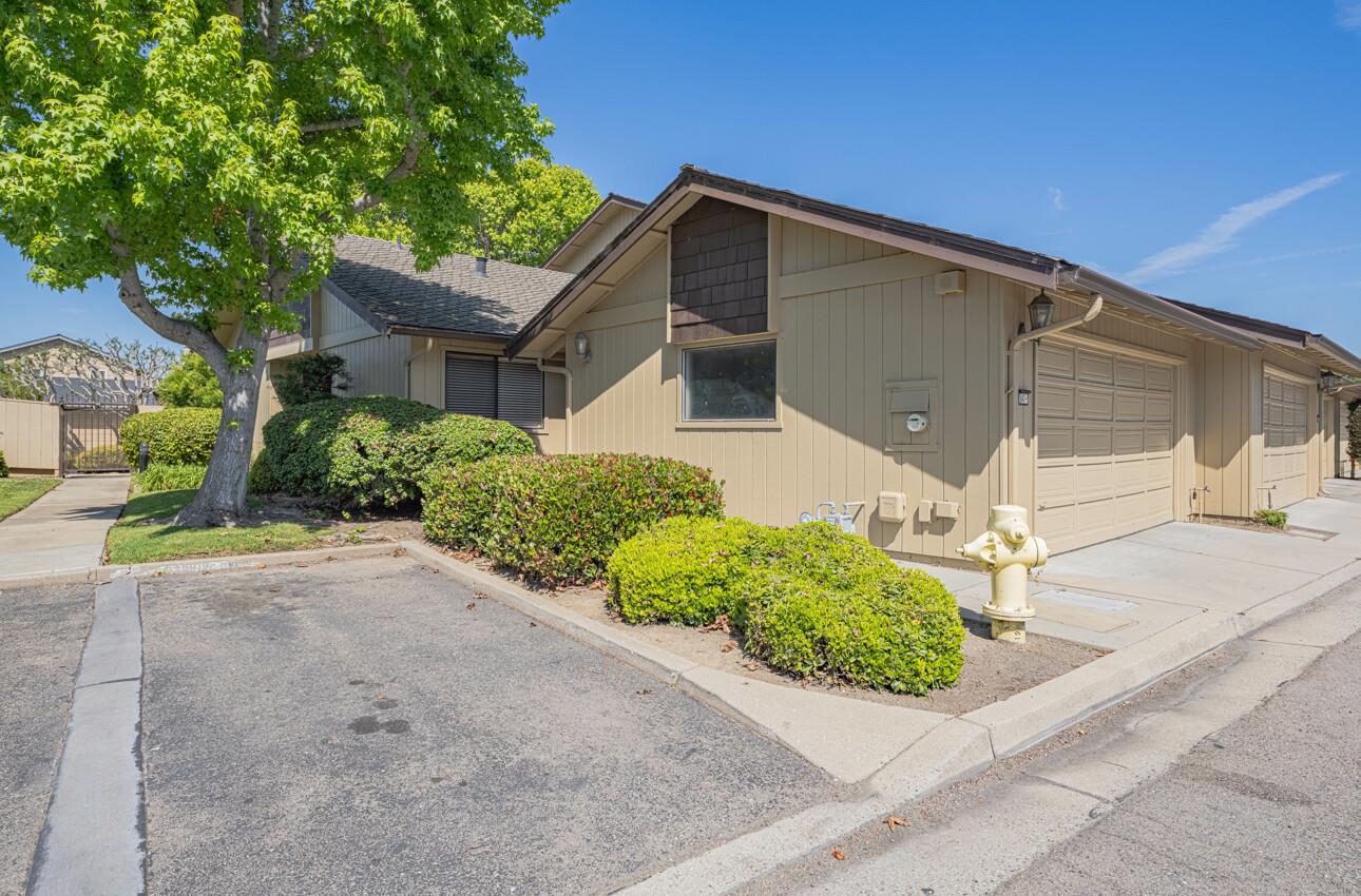Detail Gallery Image 31 of 32 For 1840 Cherokee Dr #1,  Salinas,  CA 93906 - 2 Beds | 2 Baths