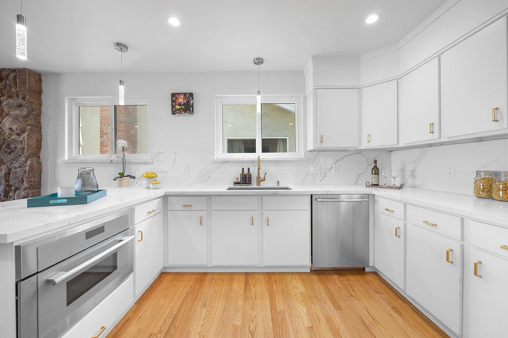 Detail Gallery Image 21 of 61 For 818 Clearfield Dr, Millbrae,  CA 94030 - 5 Beds | 3/1 Baths