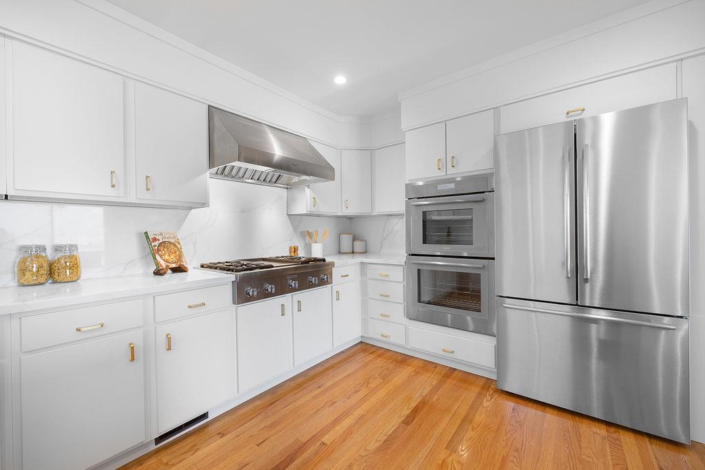 Detail Gallery Image 22 of 61 For 818 Clearfield Dr, Millbrae,  CA 94030 - 5 Beds | 3/1 Baths