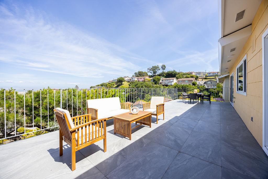 Detail Gallery Image 3 of 61 For 818 Clearfield Dr, Millbrae,  CA 94030 - 5 Beds | 3/1 Baths