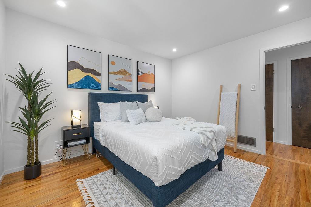 Detail Gallery Image 33 of 61 For 818 Clearfield Dr, Millbrae,  CA 94030 - 5 Beds | 3/1 Baths