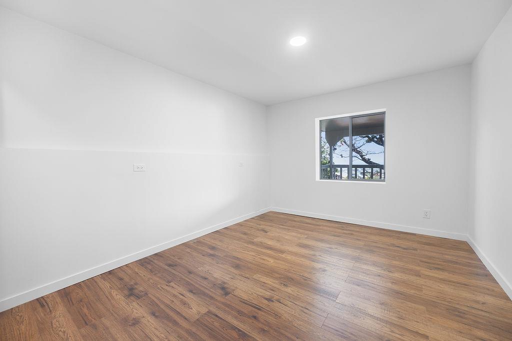 Detail Gallery Image 40 of 61 For 818 Clearfield Dr, Millbrae,  CA 94030 - 5 Beds | 3/1 Baths