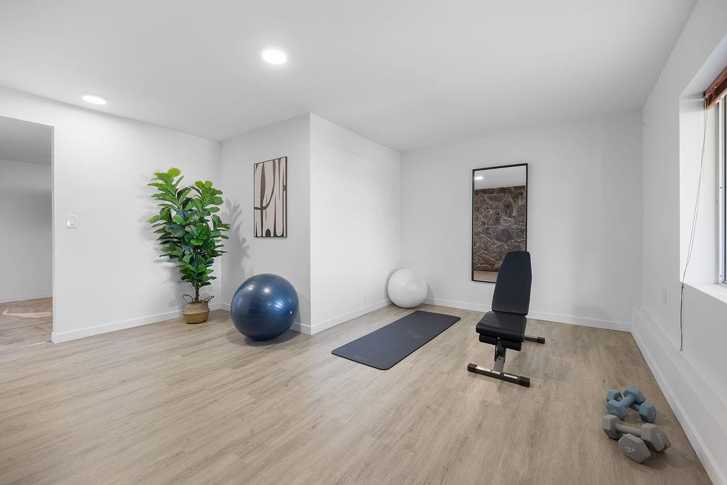 Detail Gallery Image 46 of 61 For 818 Clearfield Dr, Millbrae,  CA 94030 - 5 Beds | 3/1 Baths