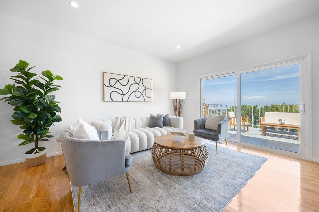 Detail Gallery Image 5 of 61 For 818 Clearfield Dr, Millbrae,  CA 94030 - 5 Beds | 3/1 Baths