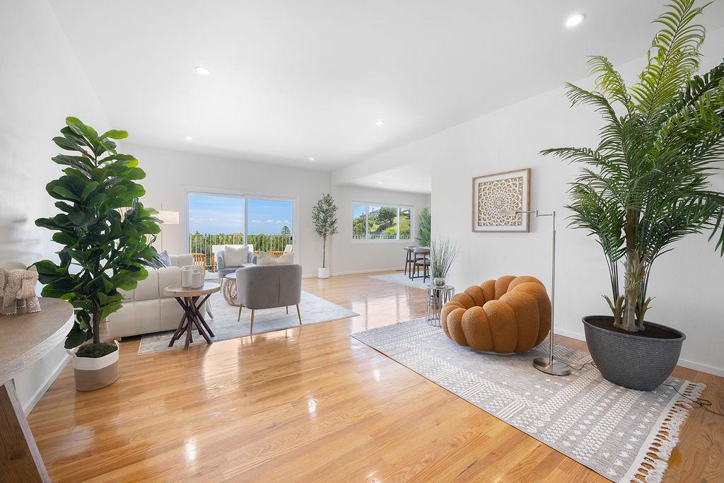 Detail Gallery Image 8 of 61 For 818 Clearfield Dr, Millbrae,  CA 94030 - 5 Beds | 3/1 Baths
