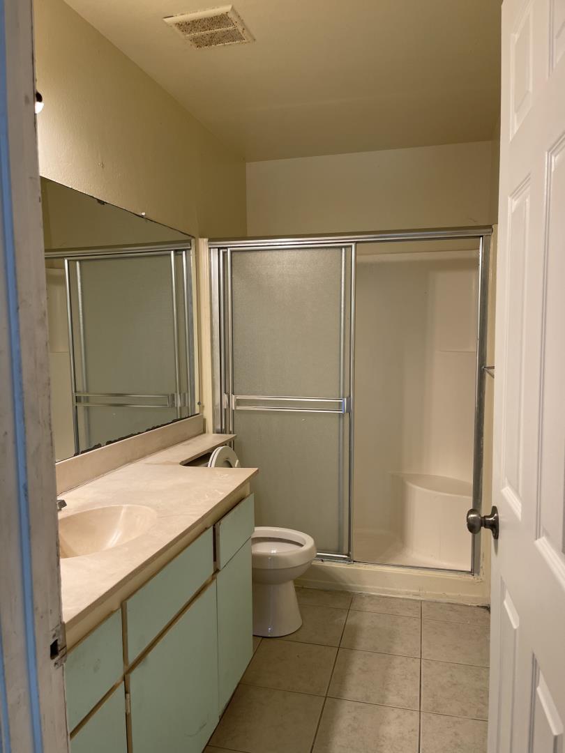 Detail Gallery Image 25 of 30 For 1826 Perrone Cir, San Jose,  CA 95116 - 3 Beds | 2 Baths