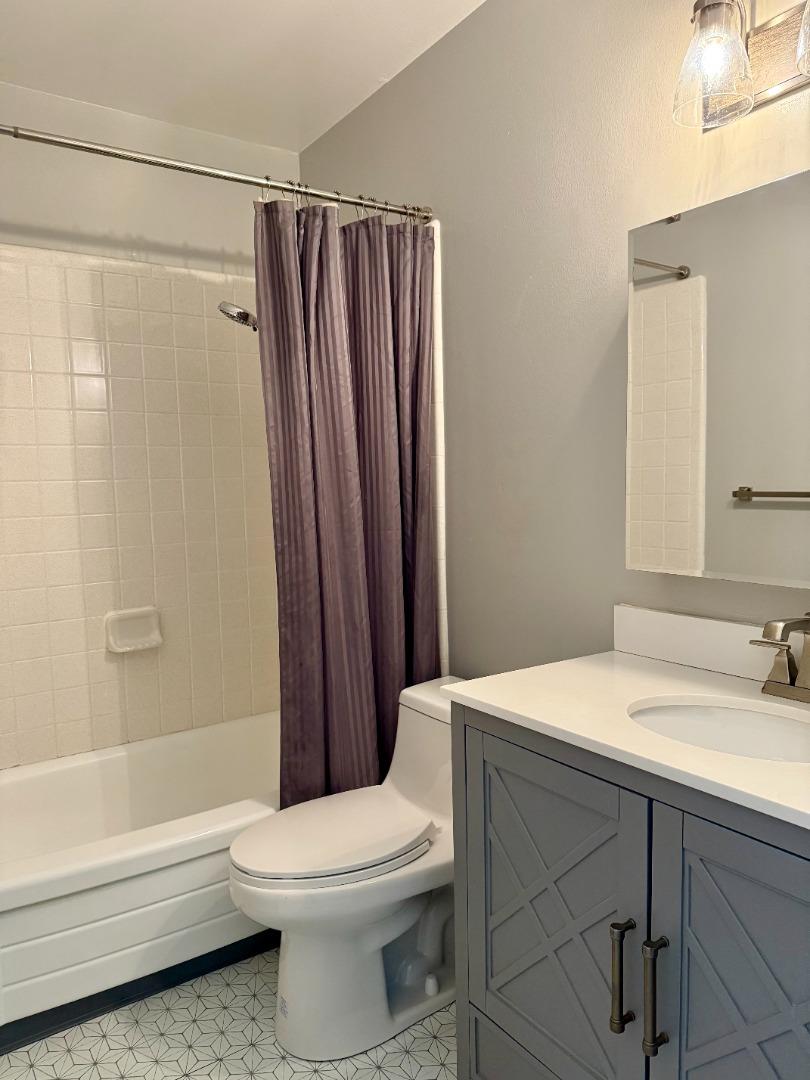 Detail Gallery Image 8 of 19 For 4140 George Ave #2,  San Mateo,  CA 94403 - 2 Beds | 2 Baths