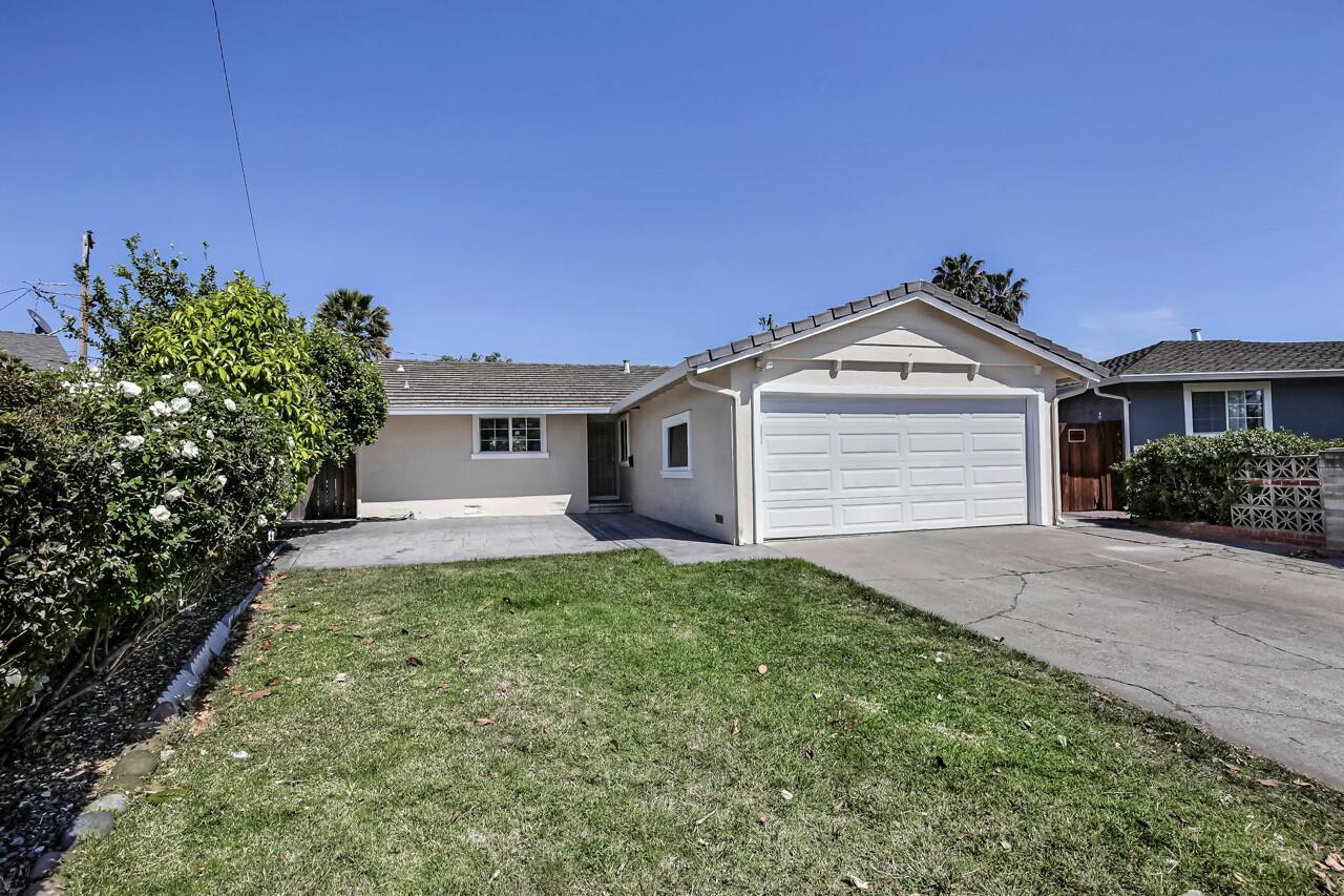 Detail Gallery Image 1 of 21 For 1046 Sinbad Ave, San Jose,  CA 95116 - 3 Beds | 2 Baths