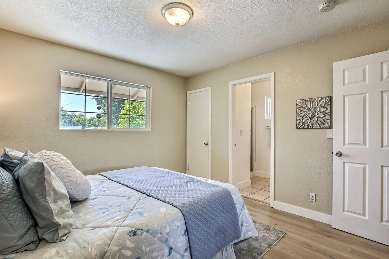 Detail Gallery Image 12 of 21 For 1046 Sinbad Ave, San Jose,  CA 95116 - 3 Beds | 2 Baths