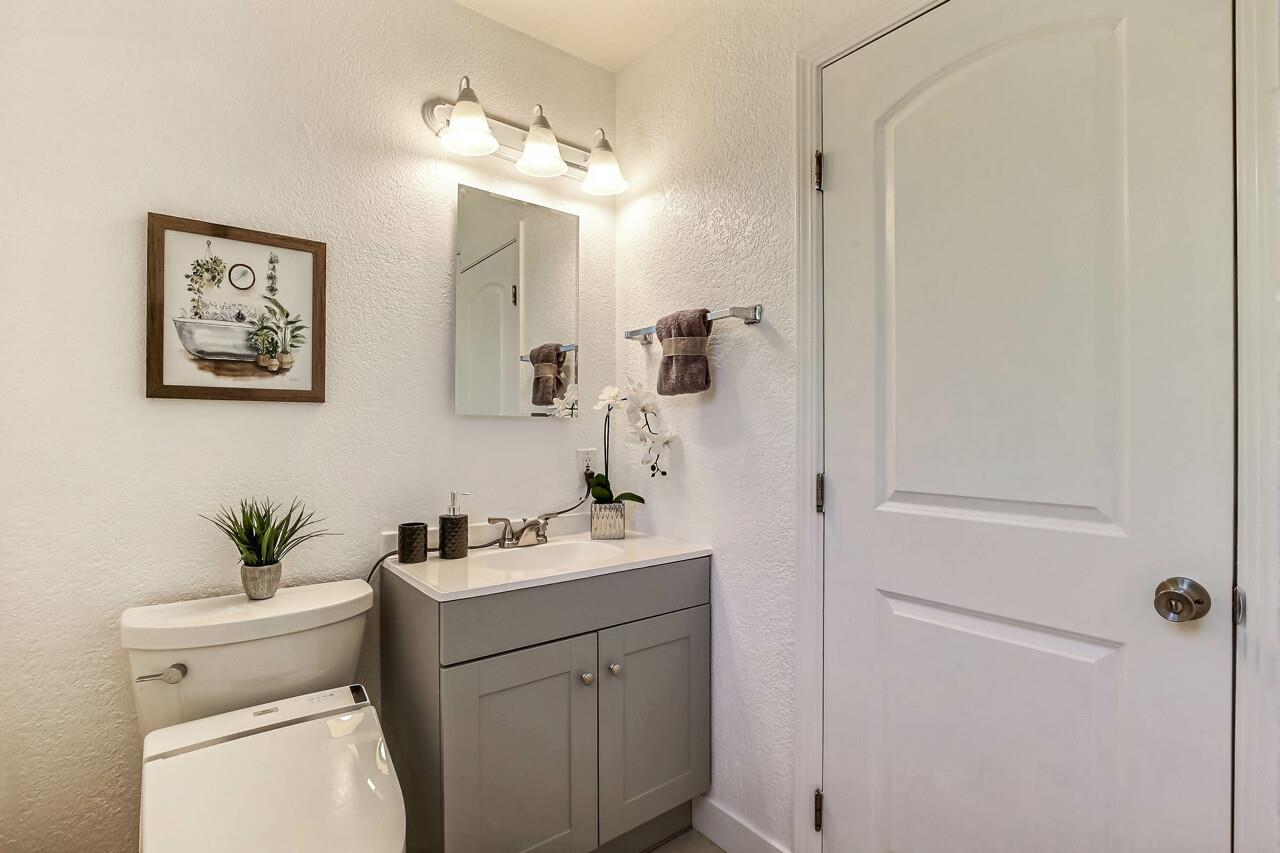 Detail Gallery Image 13 of 21 For 1046 Sinbad Ave, San Jose,  CA 95116 - 3 Beds | 2 Baths