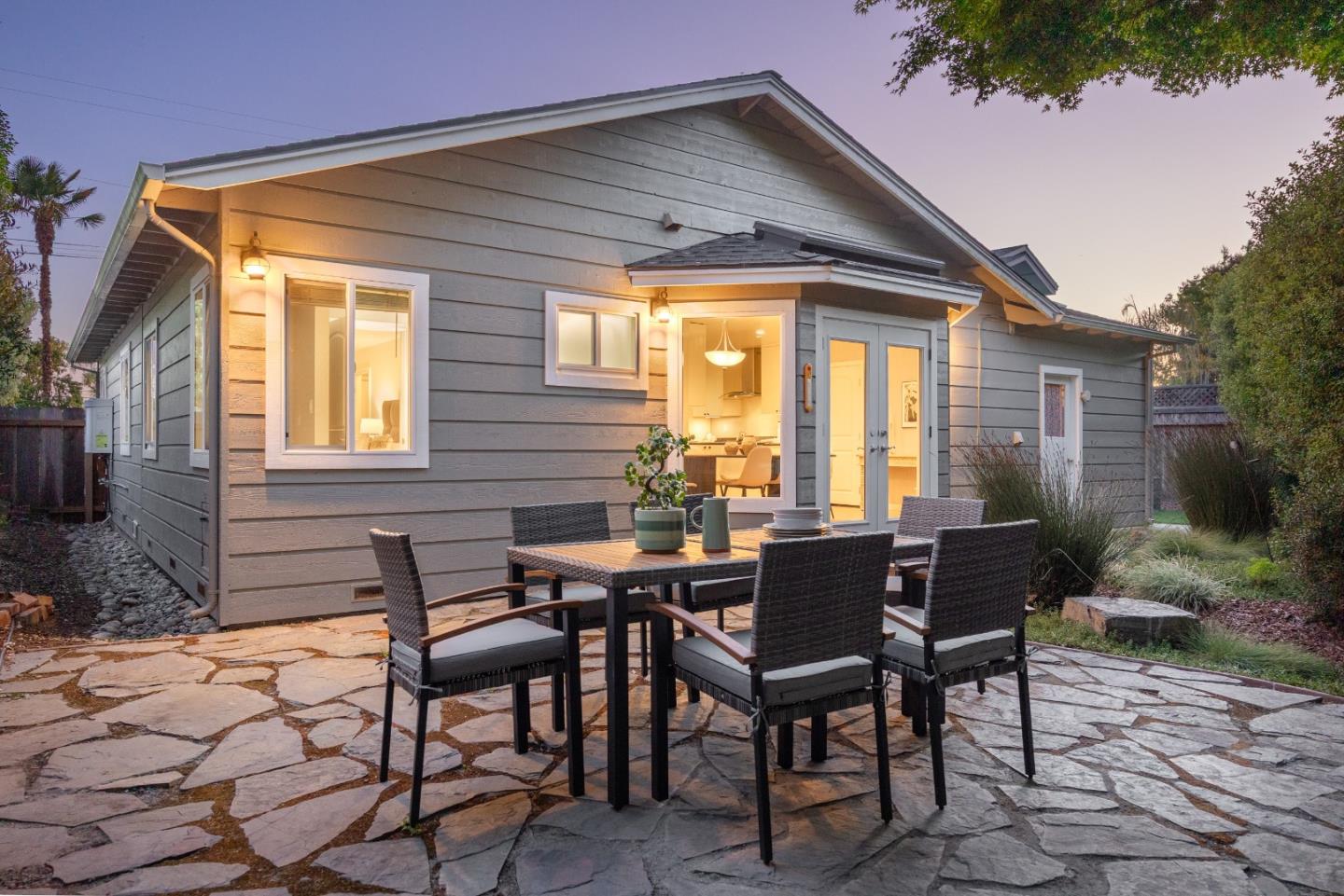 Detail Gallery Image 18 of 31 For 202 Santa Clara Ave, Aptos,  CA 95003 - 2 Beds | 2 Baths