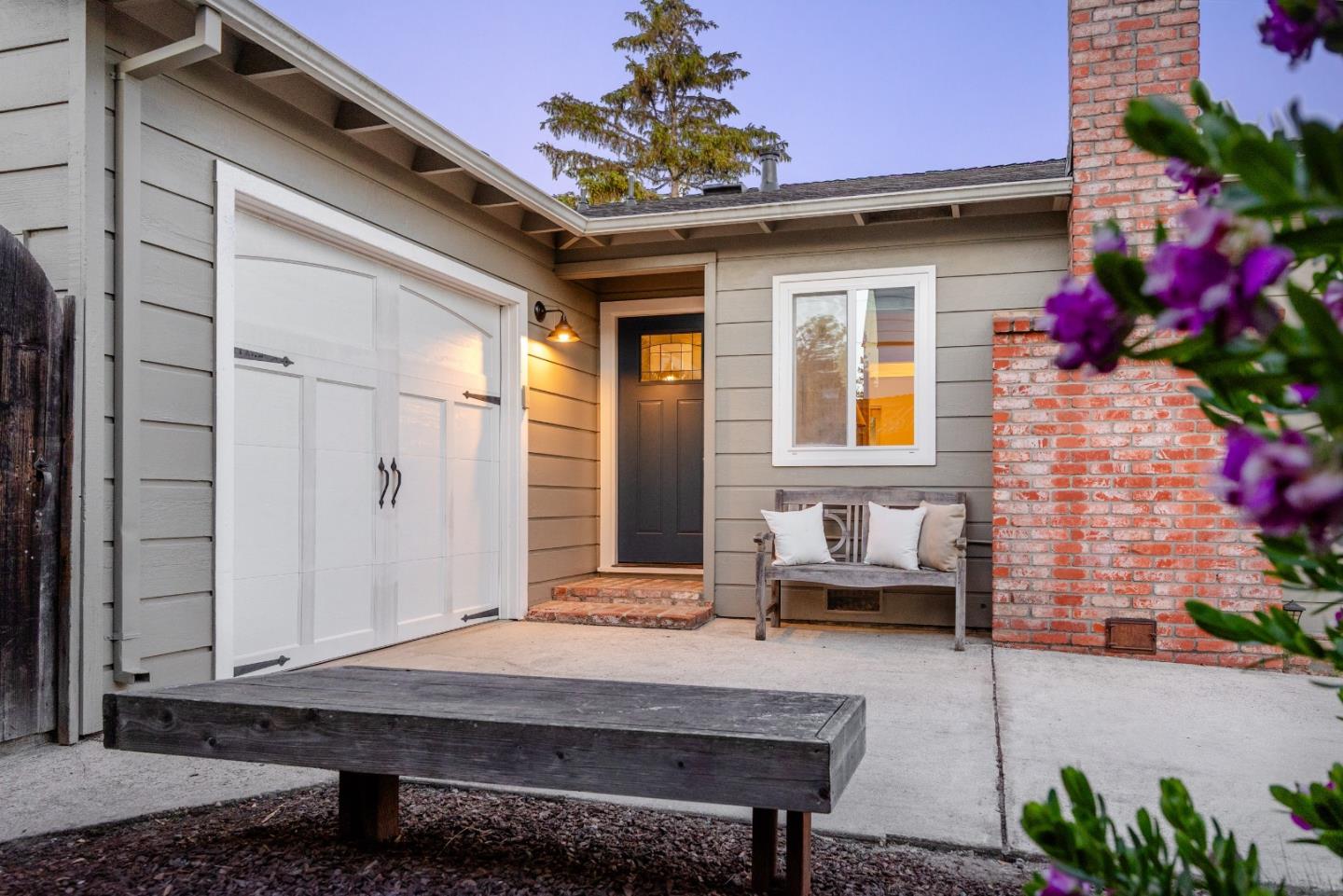 Detail Gallery Image 2 of 31 For 202 Santa Clara Ave, Aptos,  CA 95003 - 2 Beds | 2 Baths