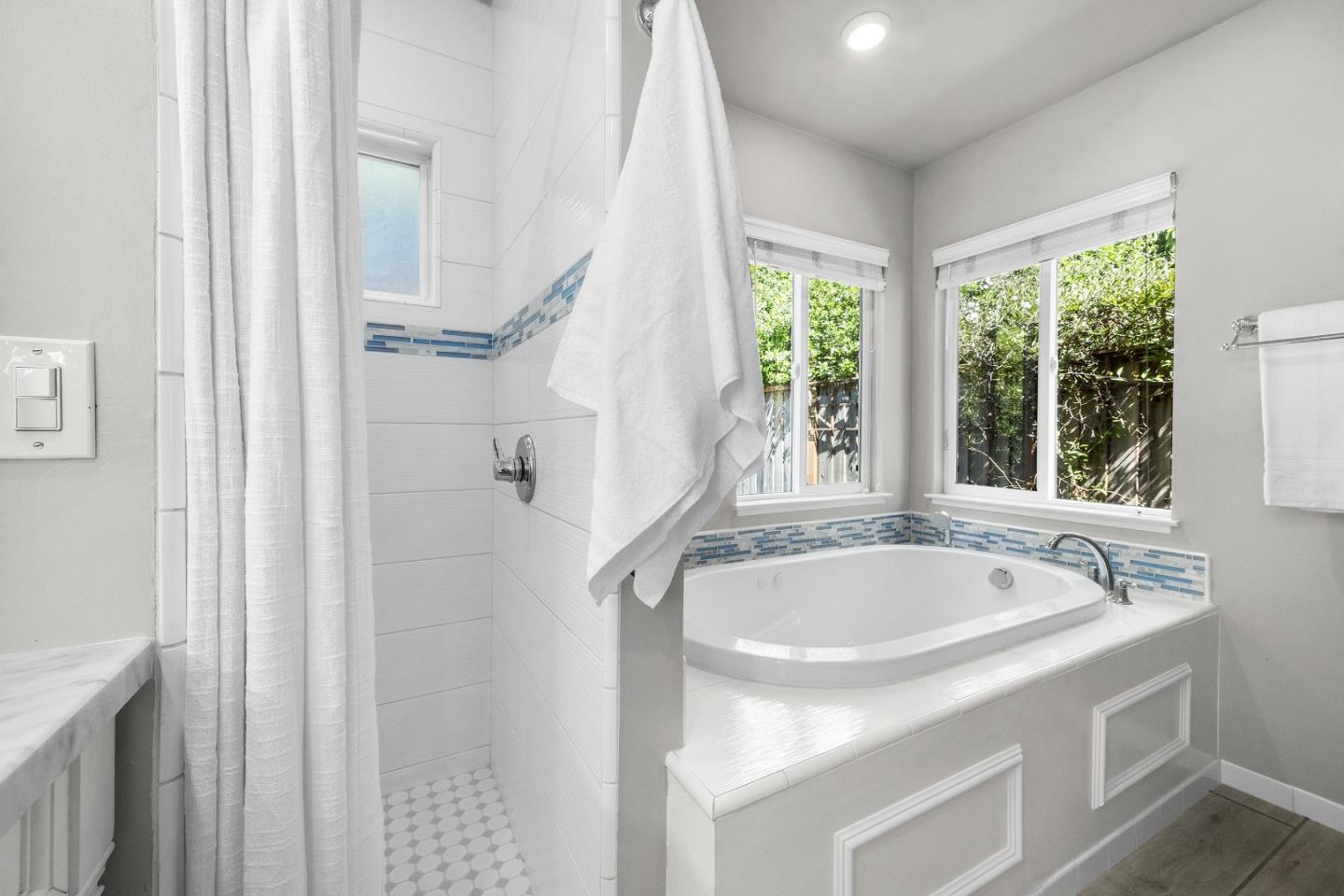 Detail Gallery Image 23 of 31 For 202 Santa Clara Ave, Aptos,  CA 95003 - 2 Beds | 2 Baths