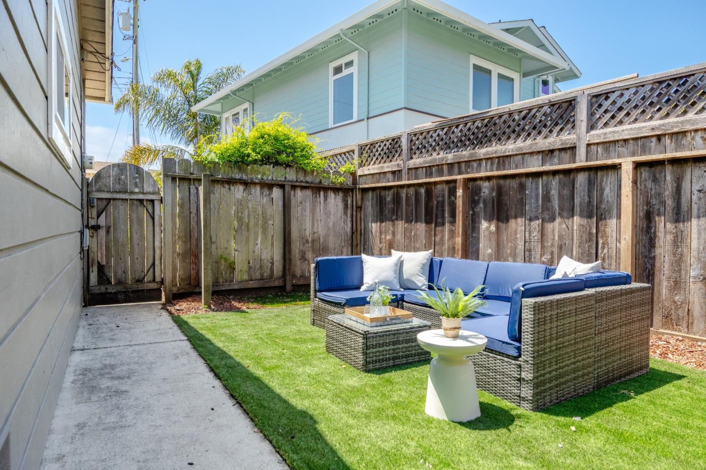 Detail Gallery Image 29 of 31 For 202 Santa Clara Ave, Aptos,  CA 95003 - 2 Beds | 2 Baths