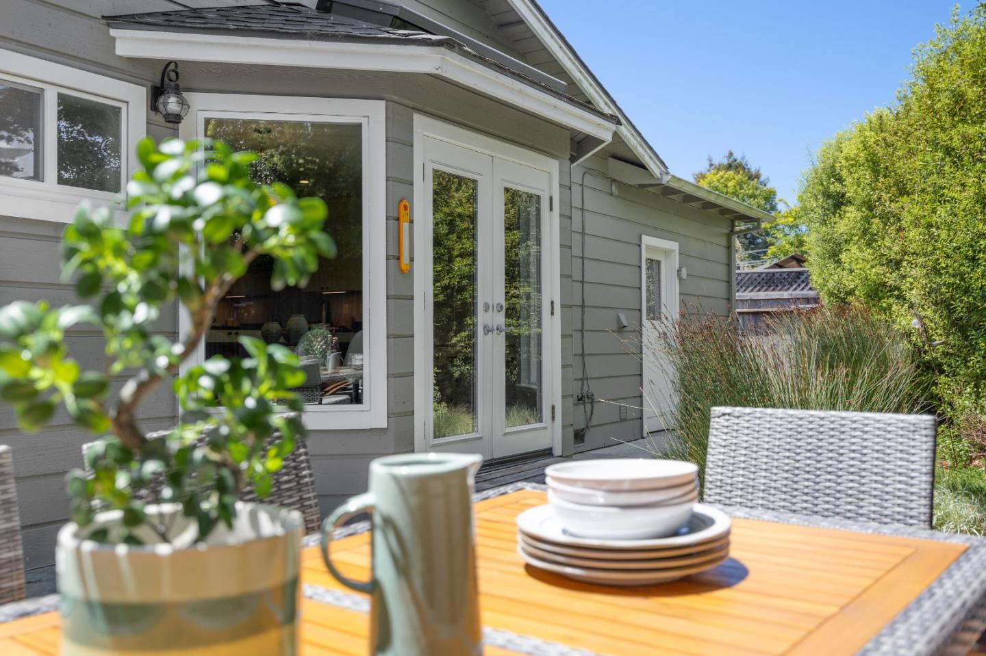 Detail Gallery Image 8 of 31 For 202 Santa Clara Ave, Aptos,  CA 95003 - 2 Beds | 2 Baths