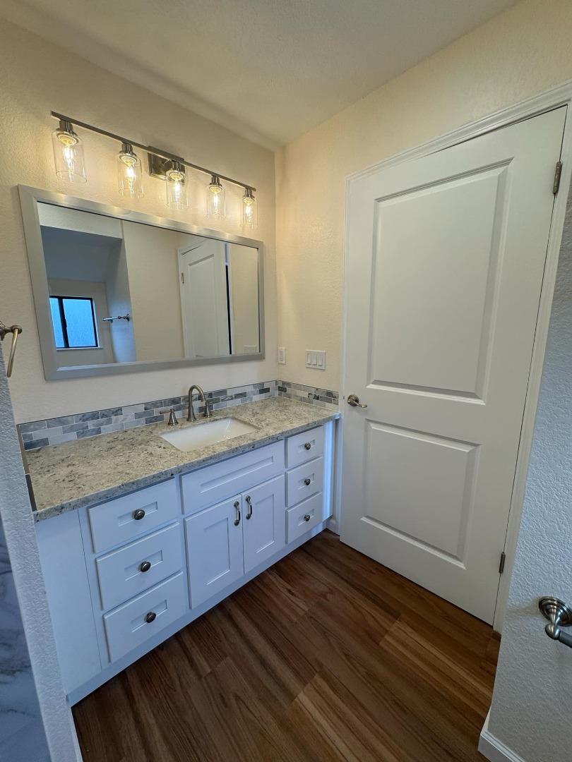 Detail Gallery Image 15 of 35 For 2603 Hambleton Ln, Santa Cruz,  CA 95065 - 2 Beds | 2/1 Baths