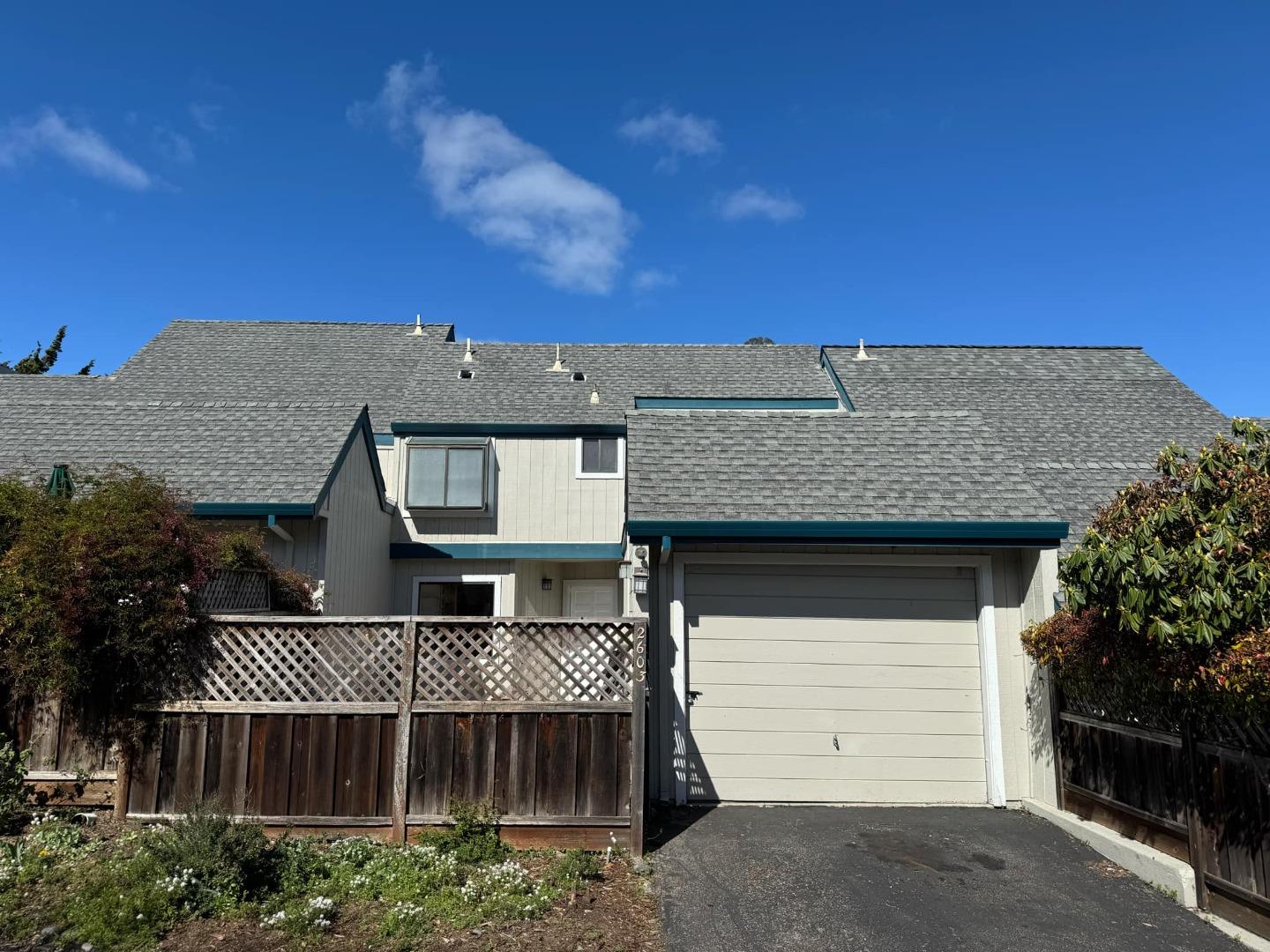 Detail Gallery Image 2 of 35 For 2603 Hambleton Ln, Santa Cruz,  CA 95065 - 2 Beds | 2/1 Baths