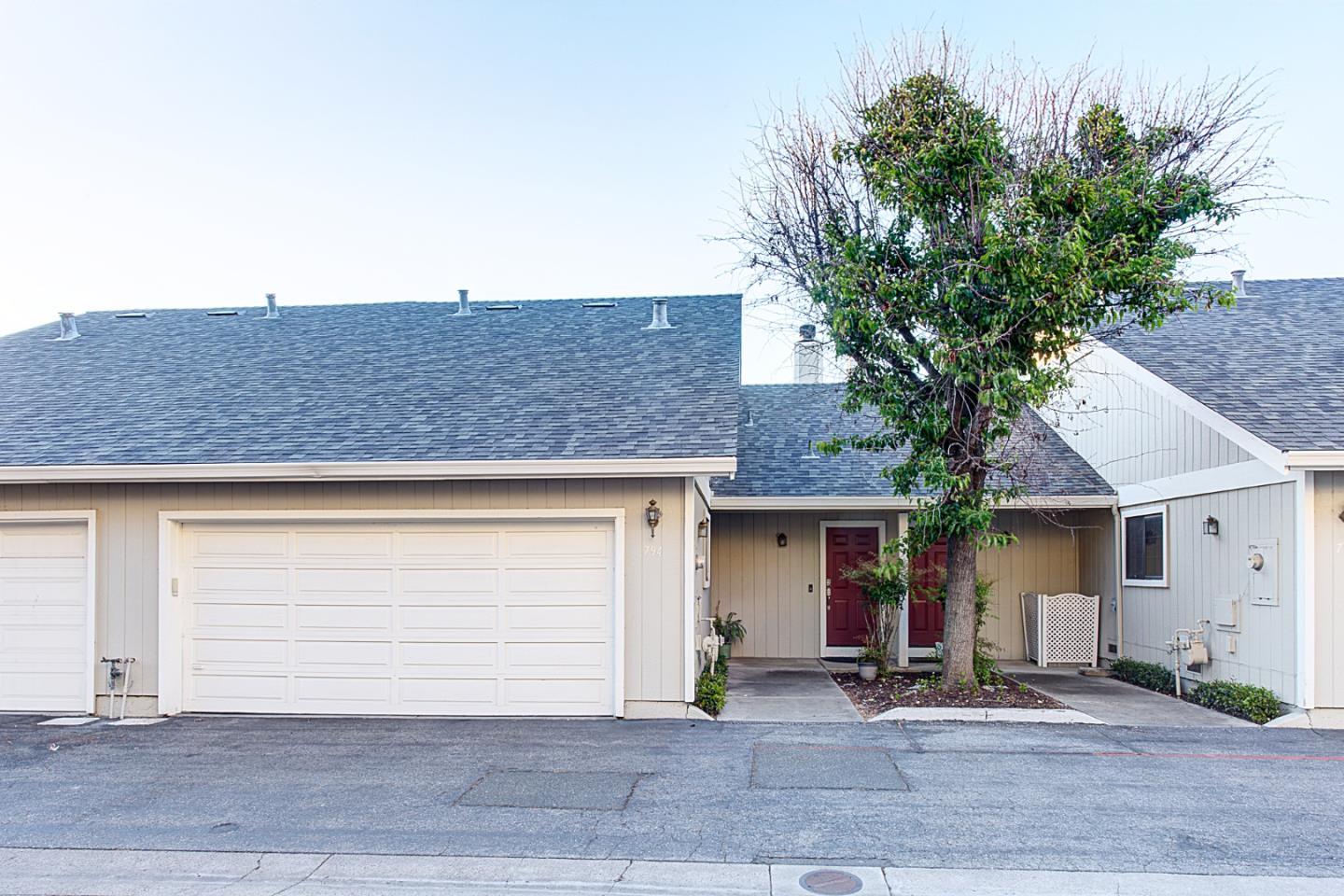 Detail Gallery Image 1 of 38 For 794 Golden Creek Ter, San Jose,  CA 95111 - 3 Beds | 3 Baths